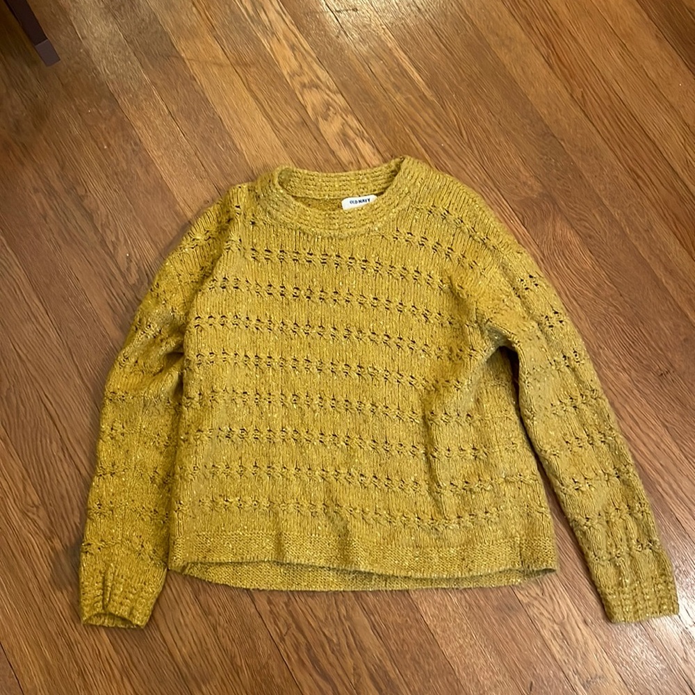 Crew neck sweater